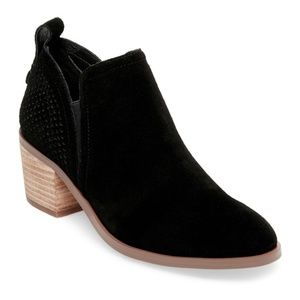 Steve Madden Ruebey Suede Bootie